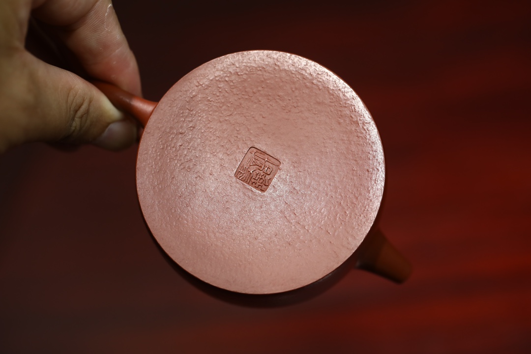 the "Flat Lotus Seed", Yixing Purple Clay (Zisha) Teapot, Handmade Kung Fu Teapot 140ml