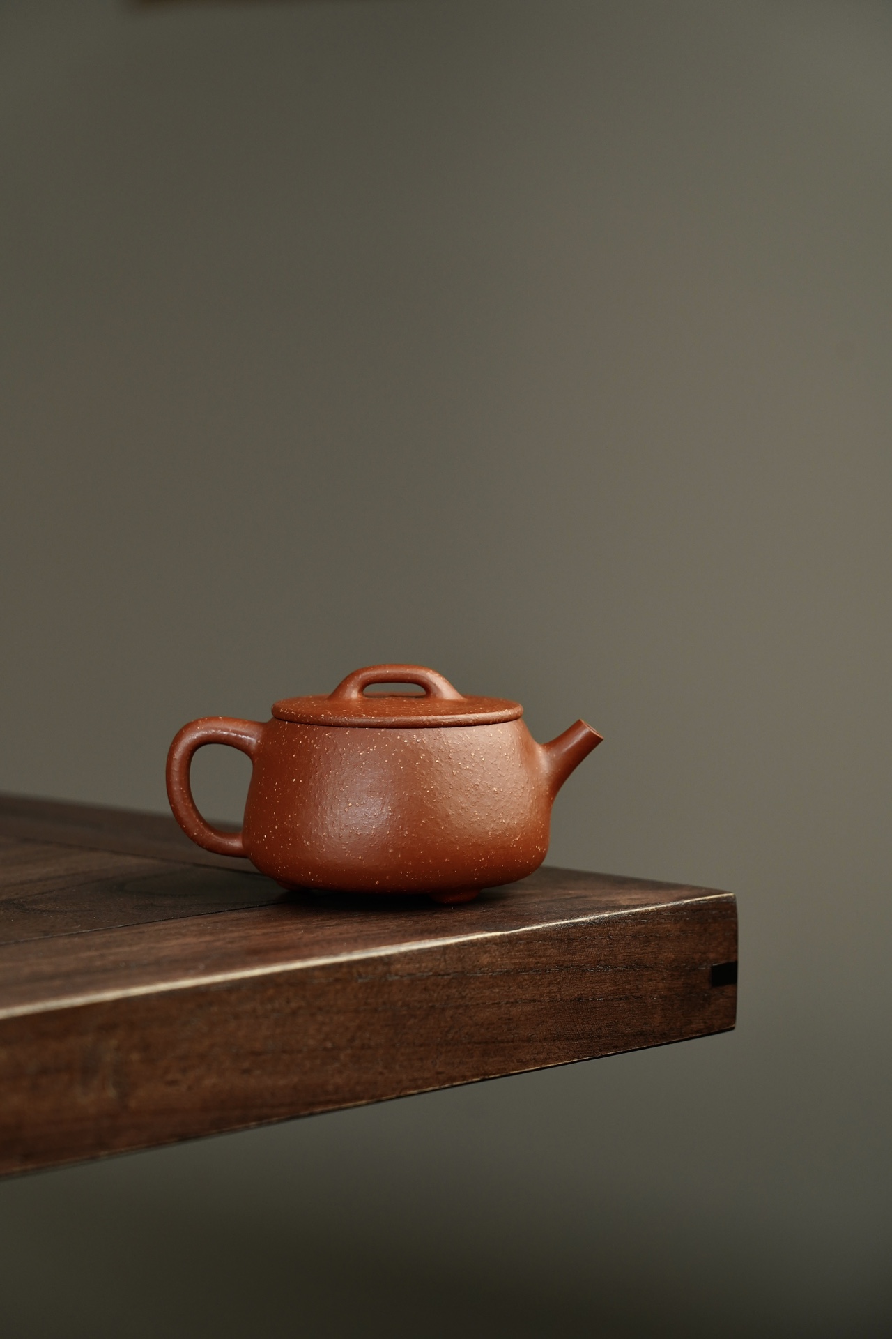 the "Wide Stone Laddle", Yixing Purple Clay (Zisha) Teapot, Handmade Kungfu Tea Stoneware Teapot 200ml
