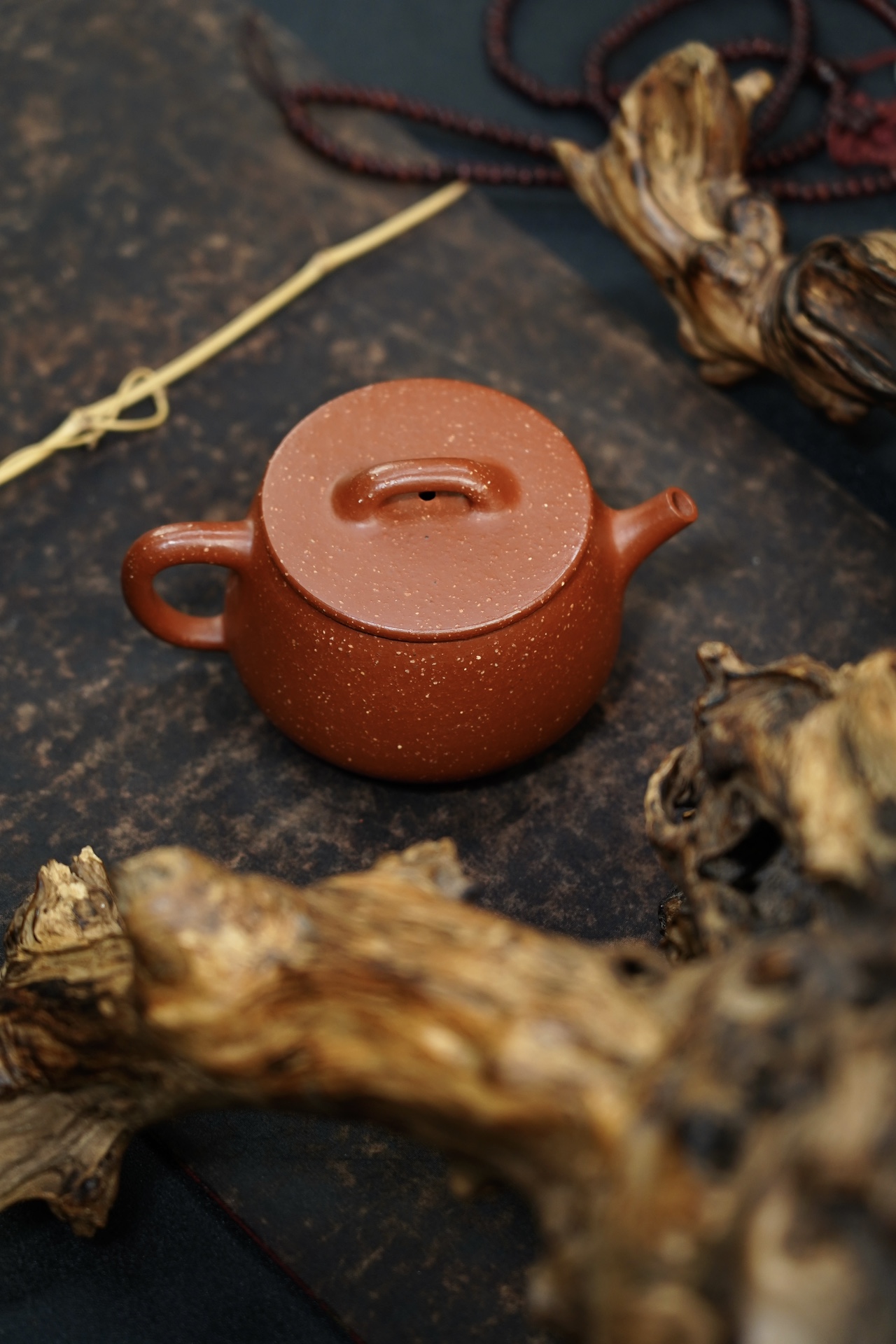 the "Wide Stone Laddle", Yixing Purple Clay (Zisha) Teapot, Handmade Kungfu Tea Stoneware Teapot 200ml
