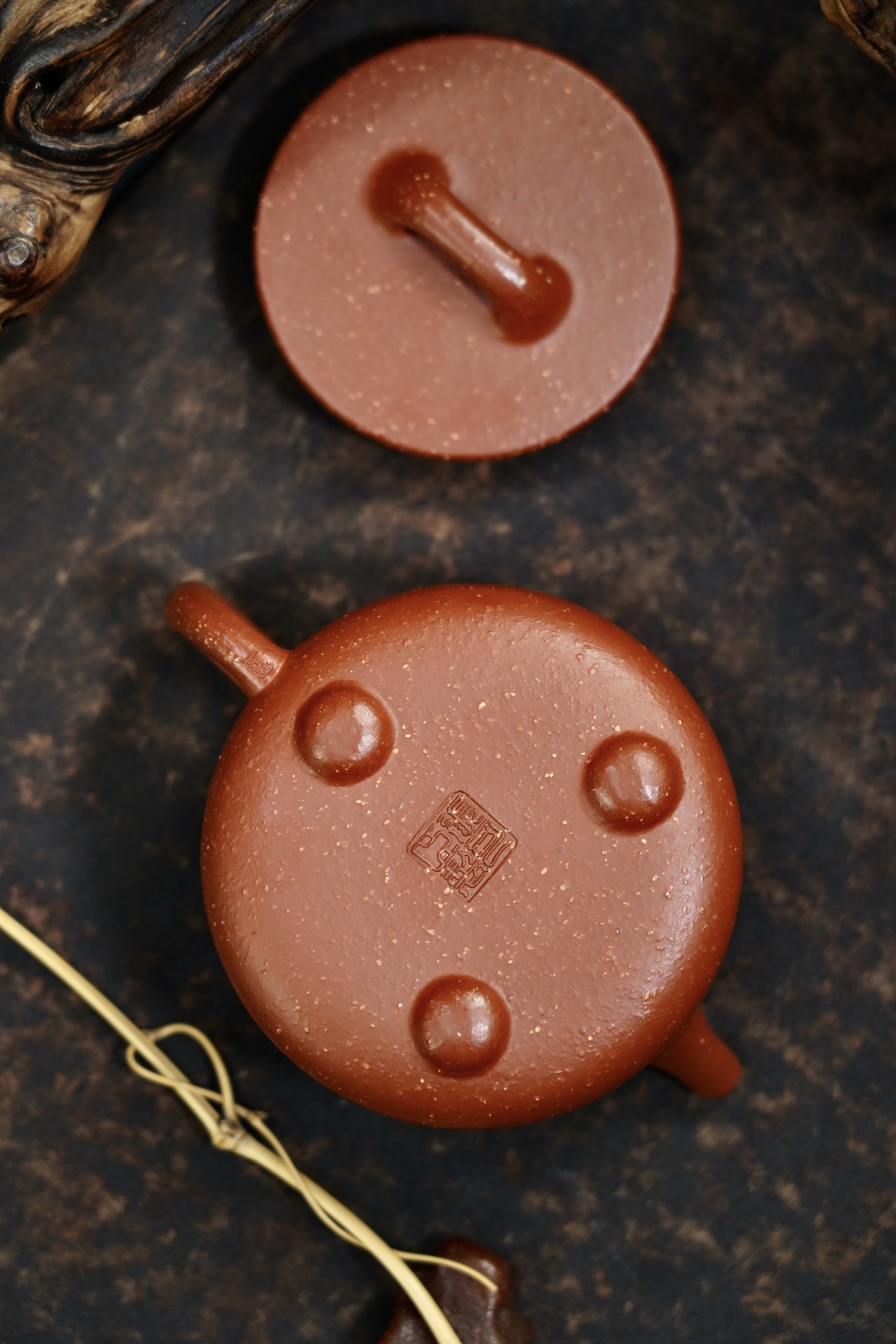 the "Wide Stone Laddle", Yixing Purple Clay (Zisha) Teapot, Handmade Kungfu Tea Stoneware Teapot 200ml