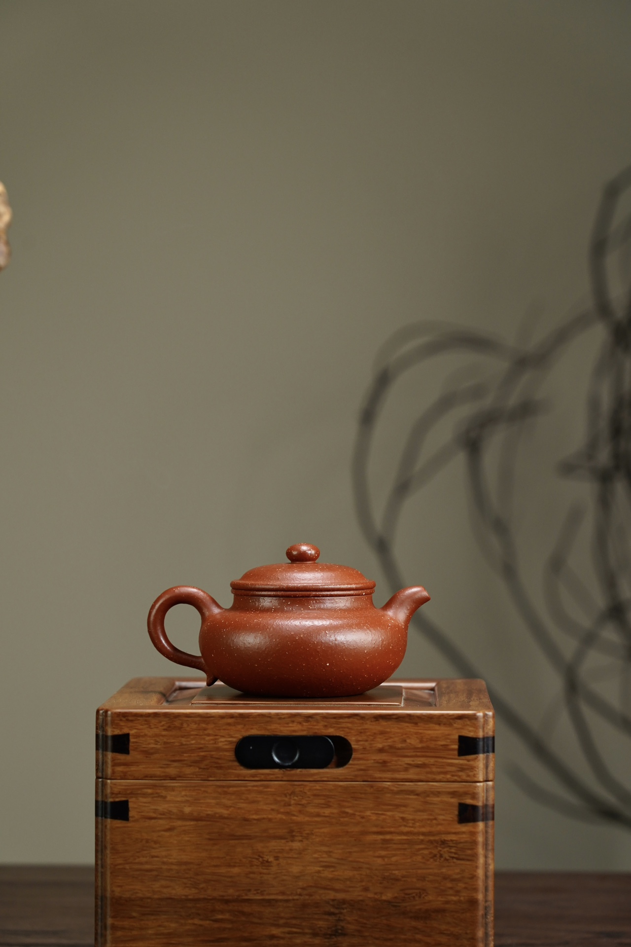 the "Drum", Yixing Purple Clay (Zisha) Teapot 260ml