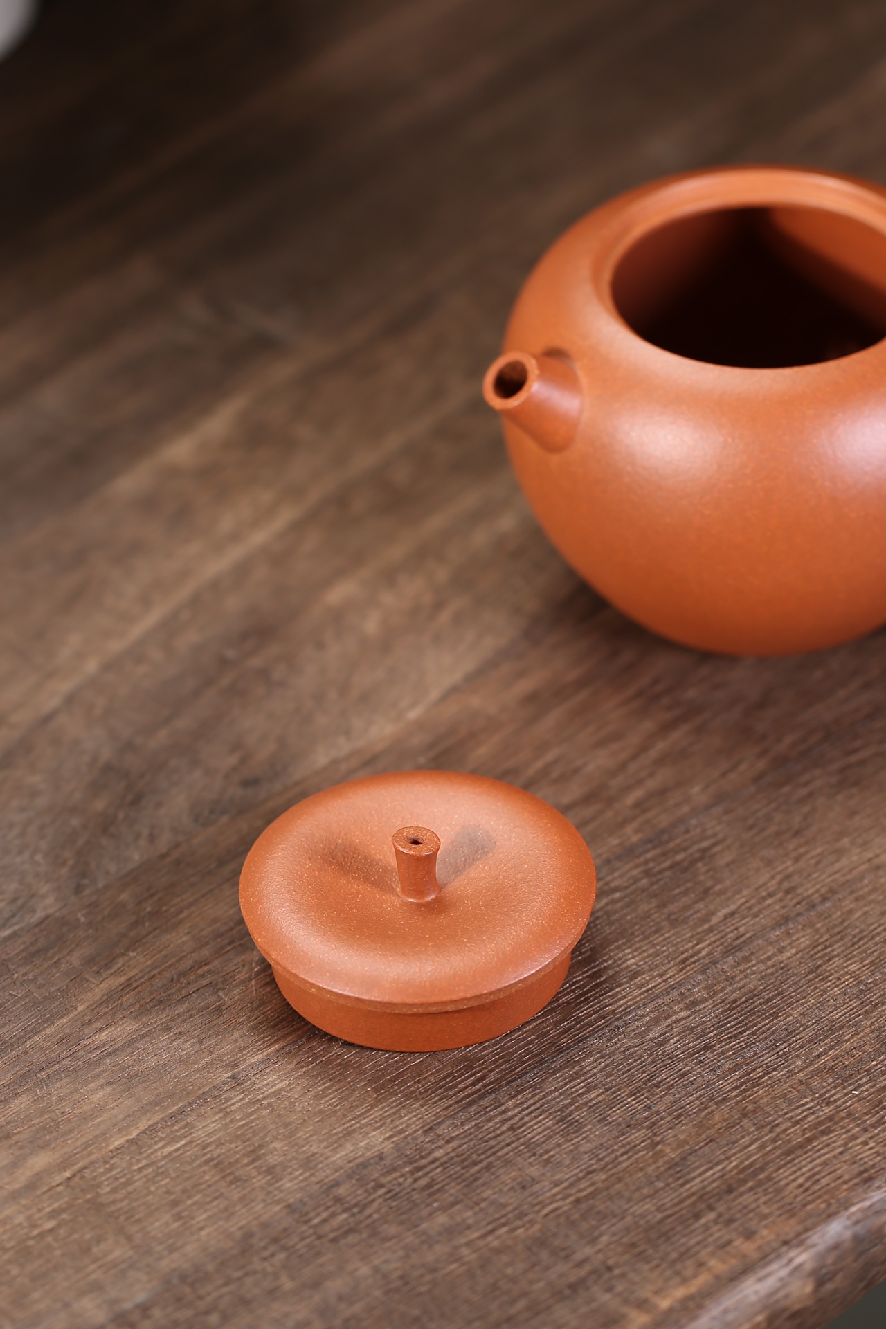 the "Apple", Yixing Purple Clay (Zisha) Teapot 200ml