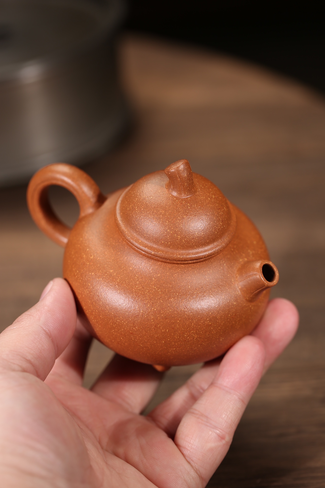 the "Gua Die", Yixing Purple Clay (Zisha) Teapot 160ml