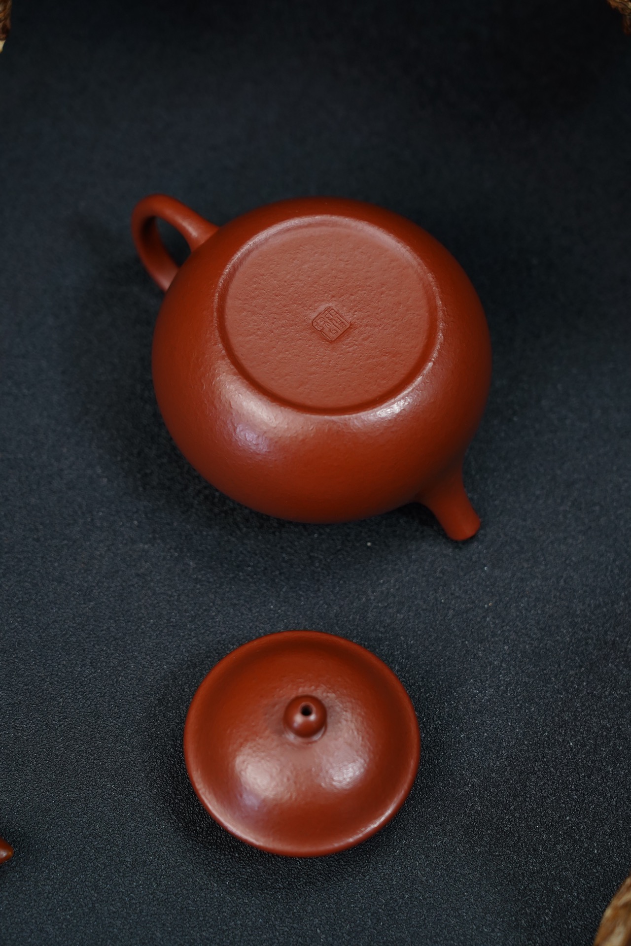 the "Panny", Yixing Purple Clay (Zisha) Teapot, Handmade Kungfu Teapot 120ml