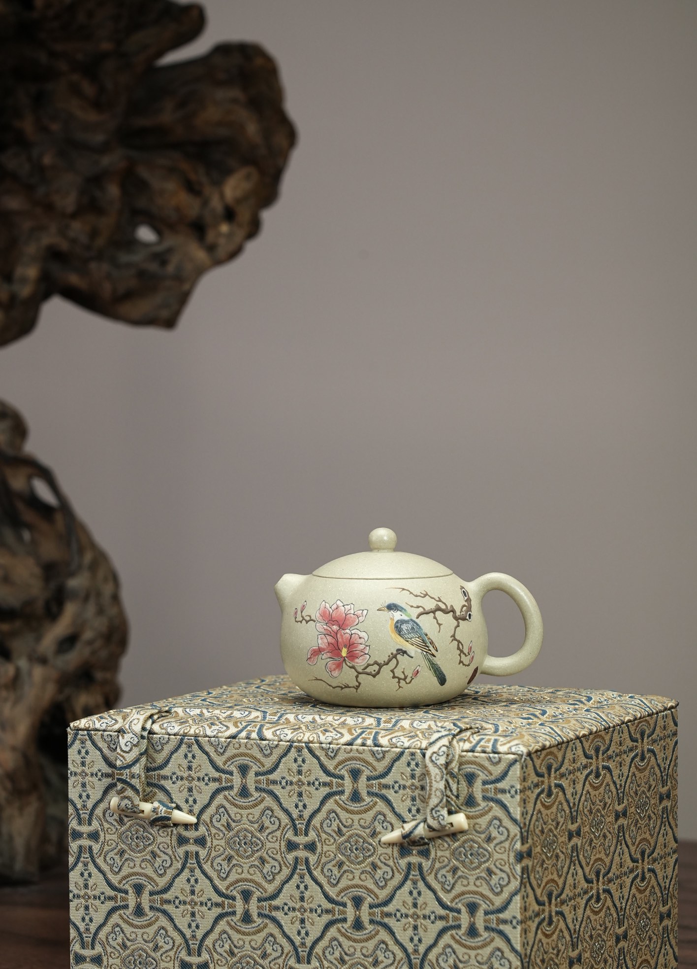 the "Xishi with Flower and Bird", Yixing Purple Clay (Zisha) Teapot 160ml