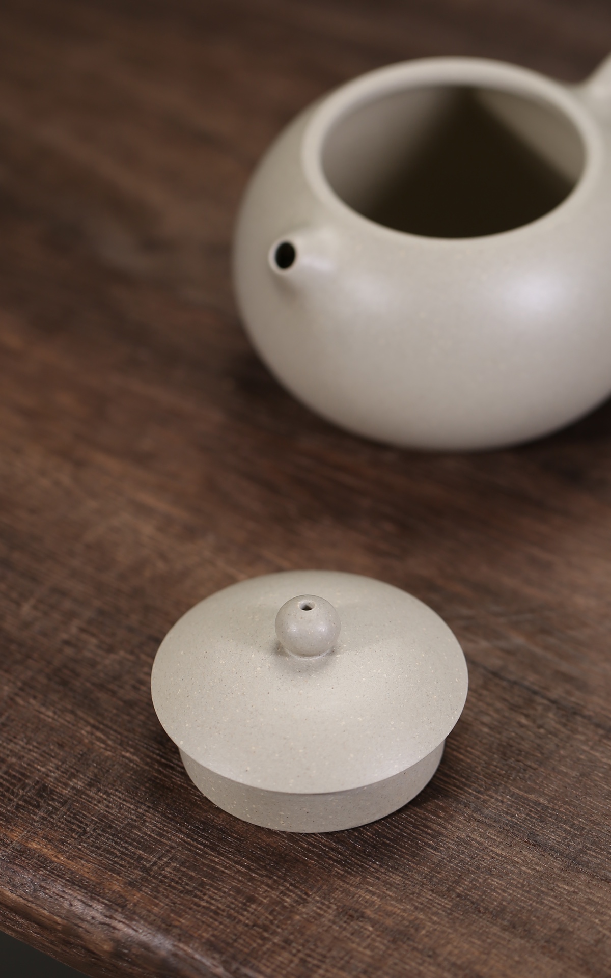 the "White Xishi", Yixing Purple Clay (Zisha) Teapot 160ml