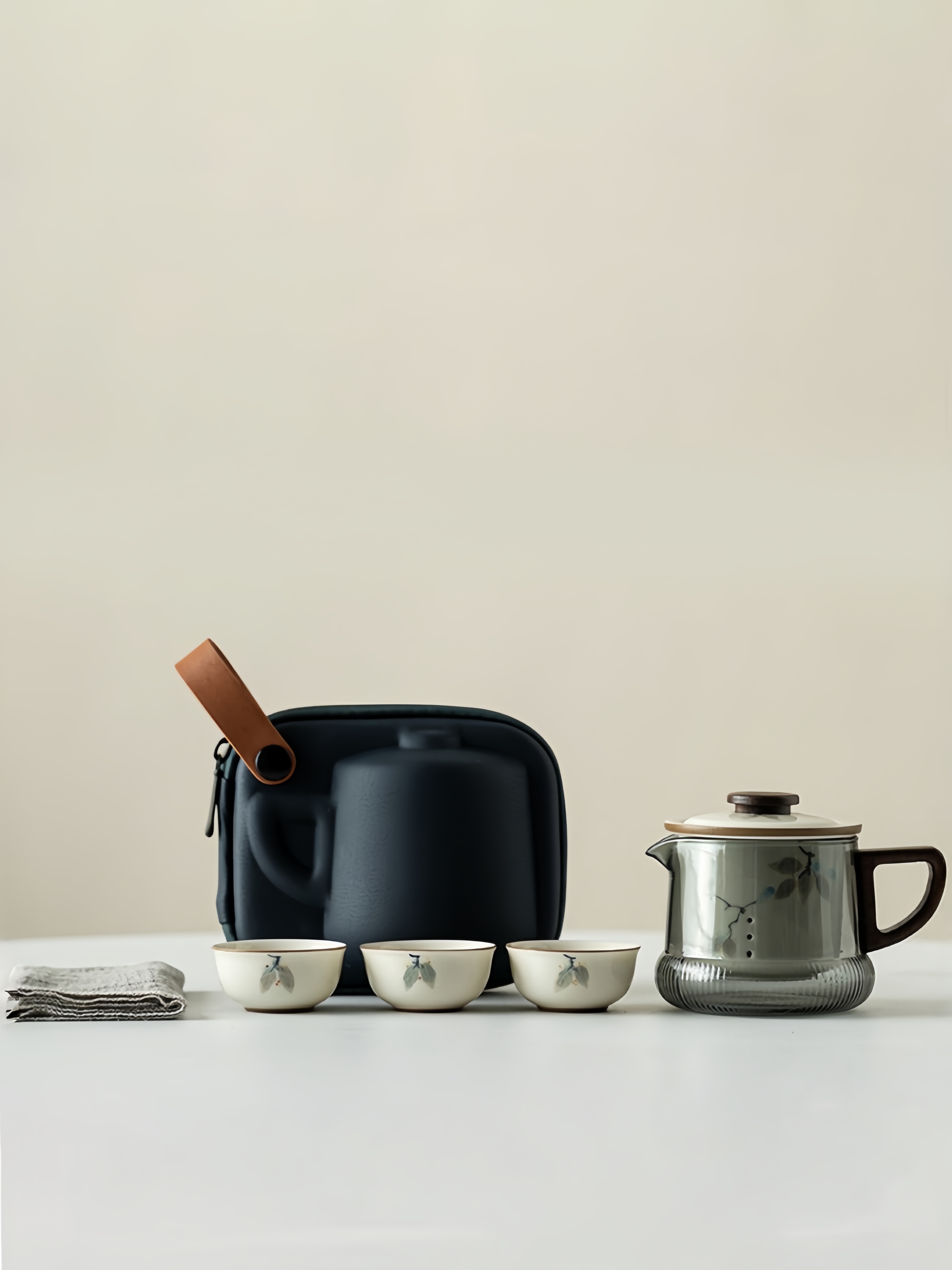 Modern Style Travel Tea Set 250ml, Teapot with infuser+3 Cups