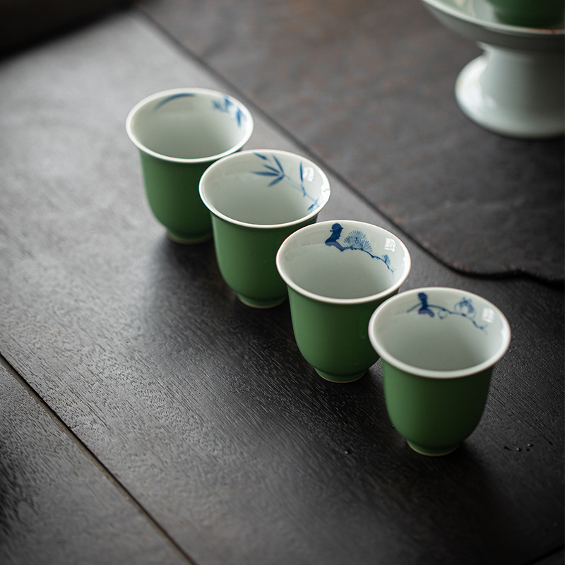 Pine Green Tea Cups Set*4 PCS with Flower Deco