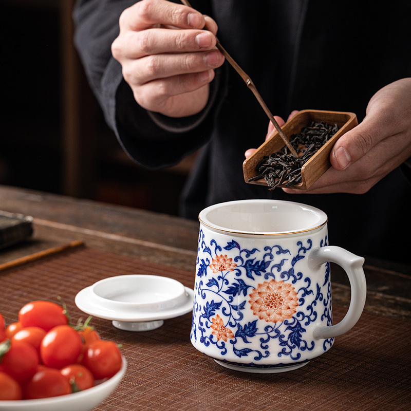 Collection of Tea Mugs with Infuser 450ml