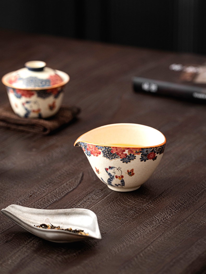 White Cat Ceramic Pitcher 150ml