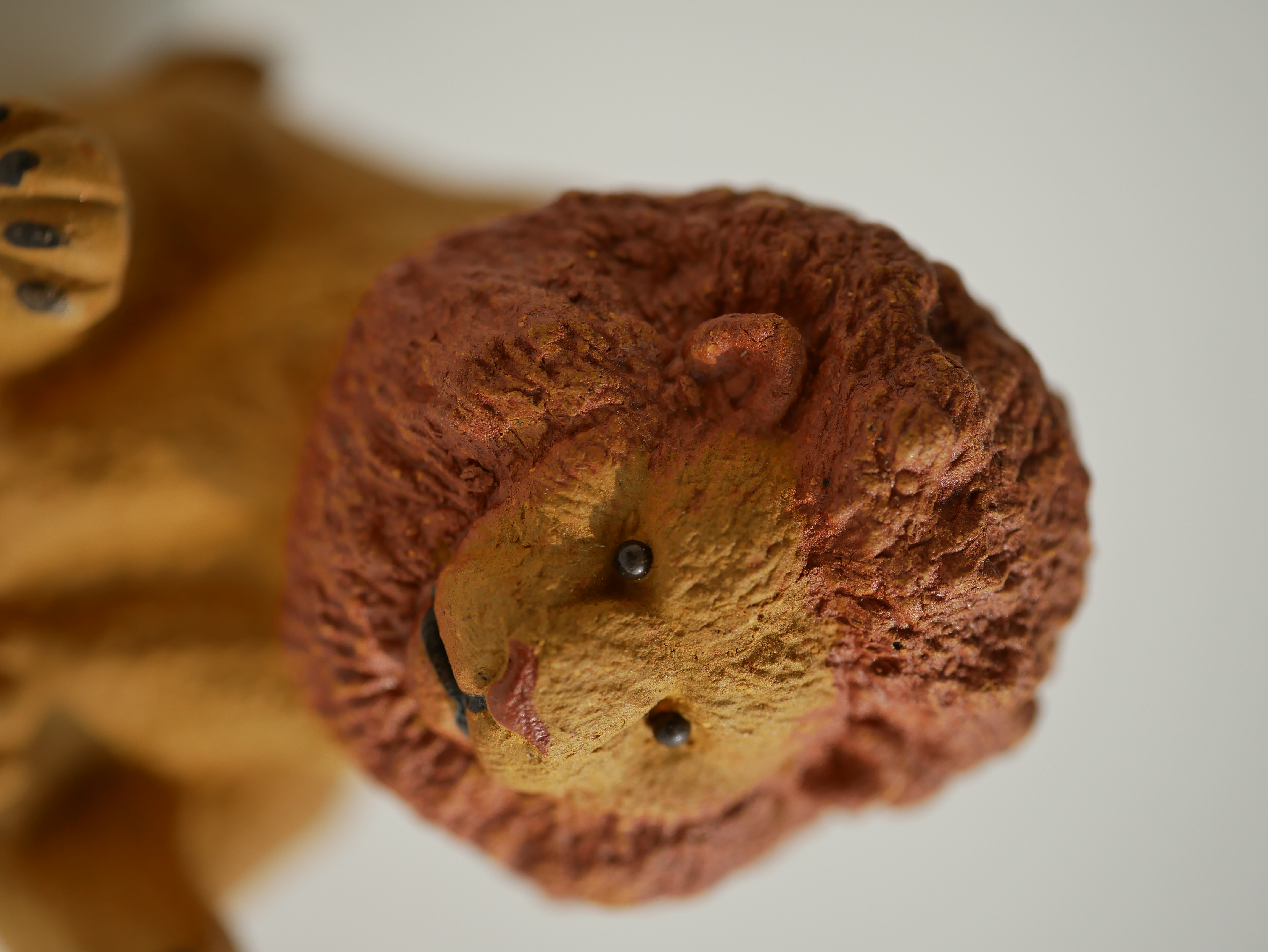 Dazing Lion Figurine