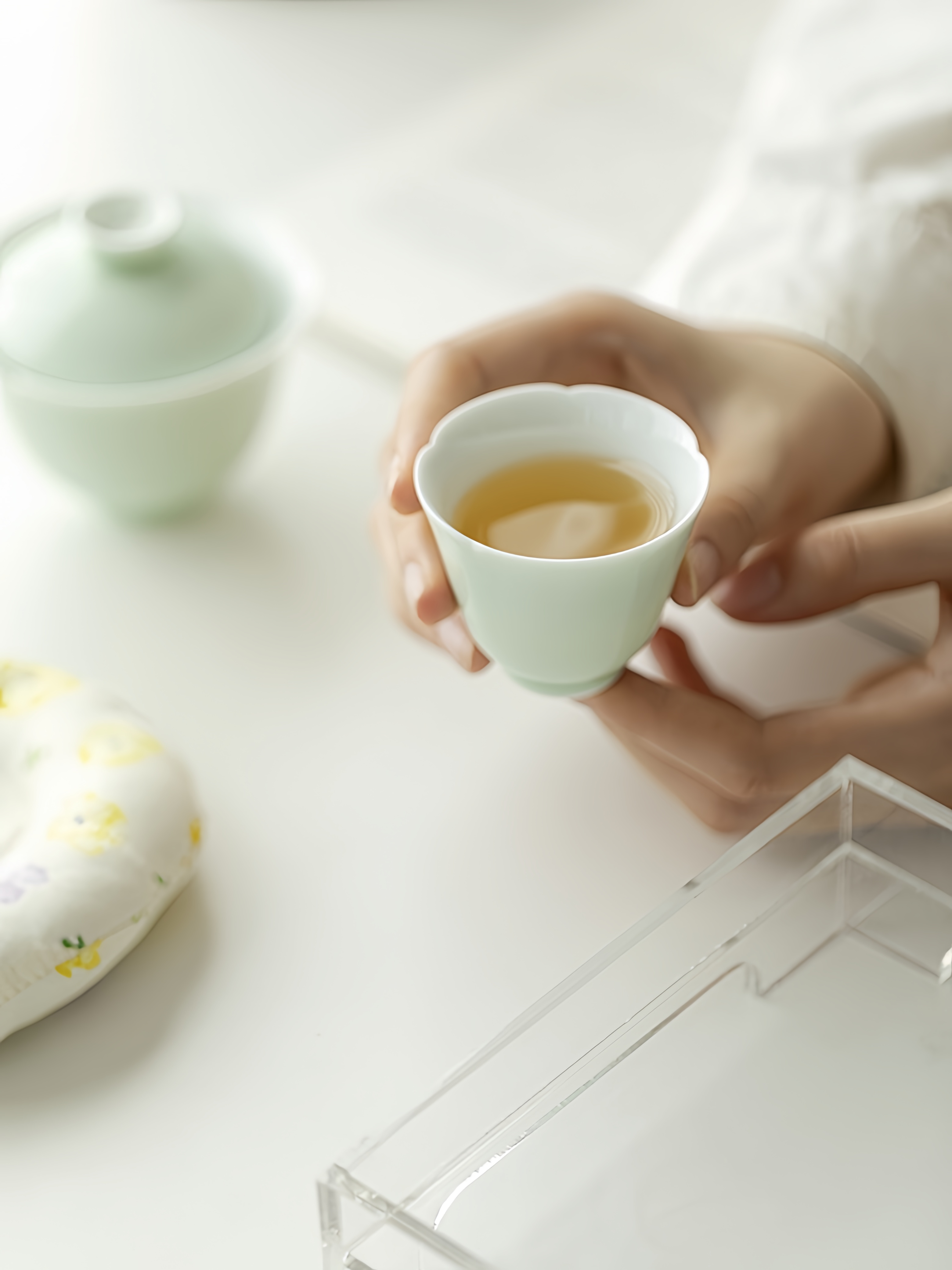 Monochrome Floral Porcelain Tea Cup 50ml, 6 Colors Optional