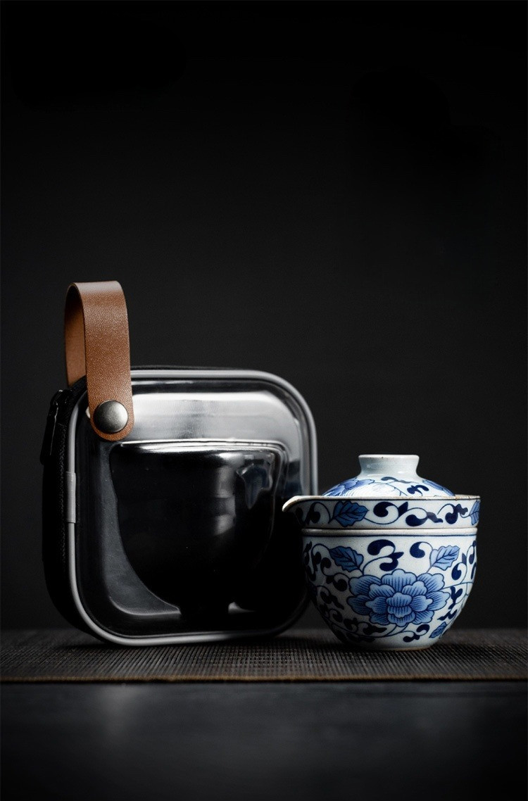 Blue and White Porcelain Teapot and Cup Travel Tea Set with Bag