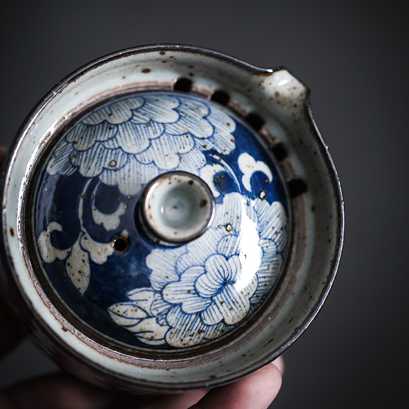  Handmade Blue and White Jingdezhen Teapot 200ml