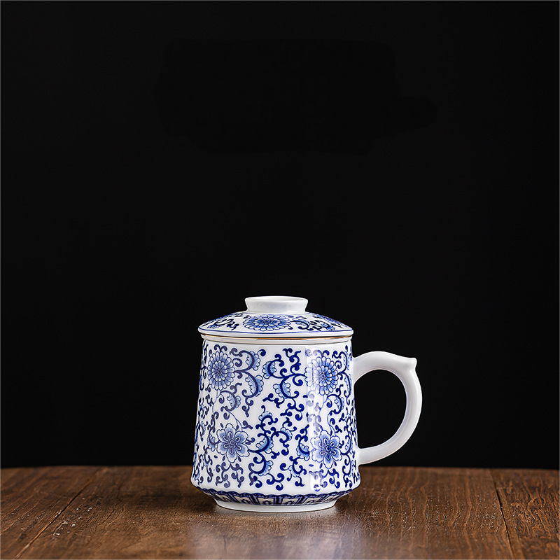 Collection of Tea Mugs with Infuser 450ml