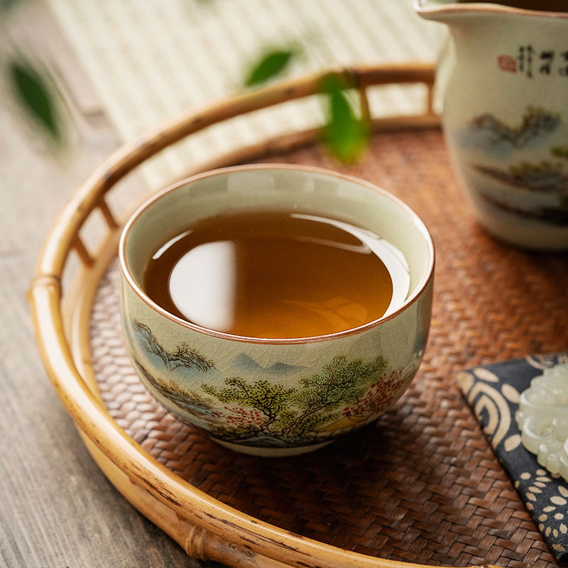 Spring Landscape Kungfu Tea Cup 65ml, 2 Styles Optional