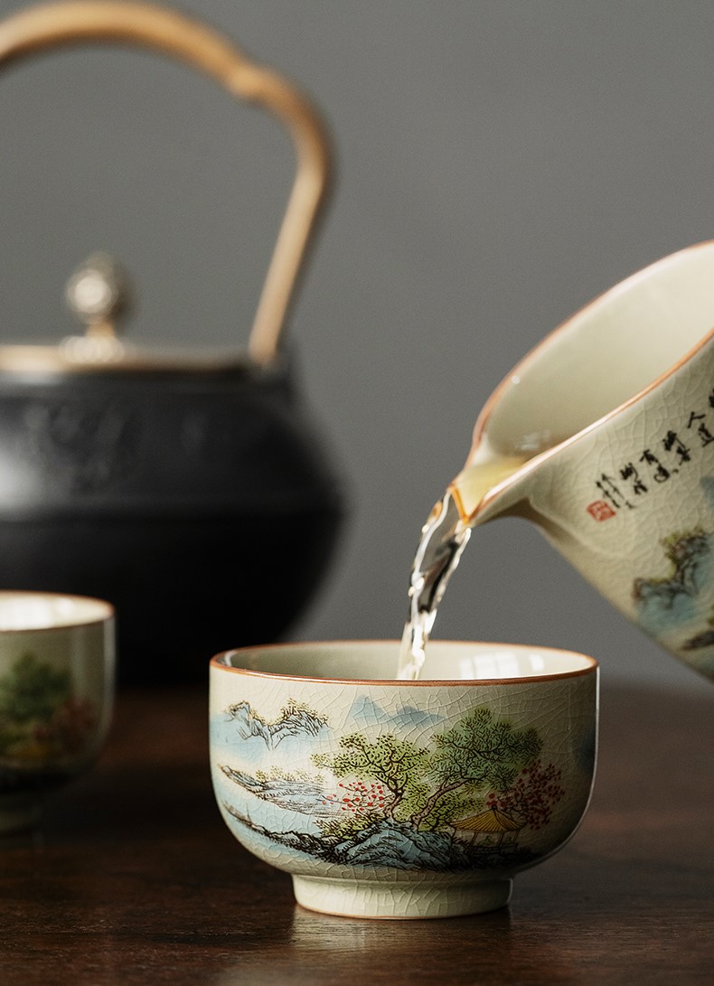 Spring Landscape Kungfu Tea Cup 65ml, 2 Styles Optional