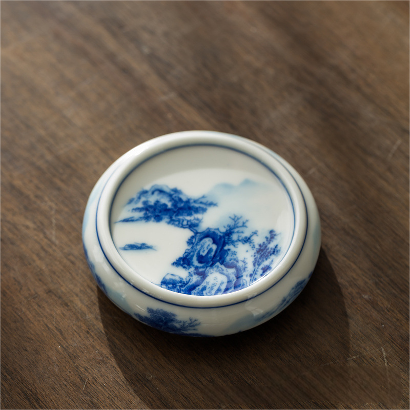 Collection of Classic Pattern Lid Holders