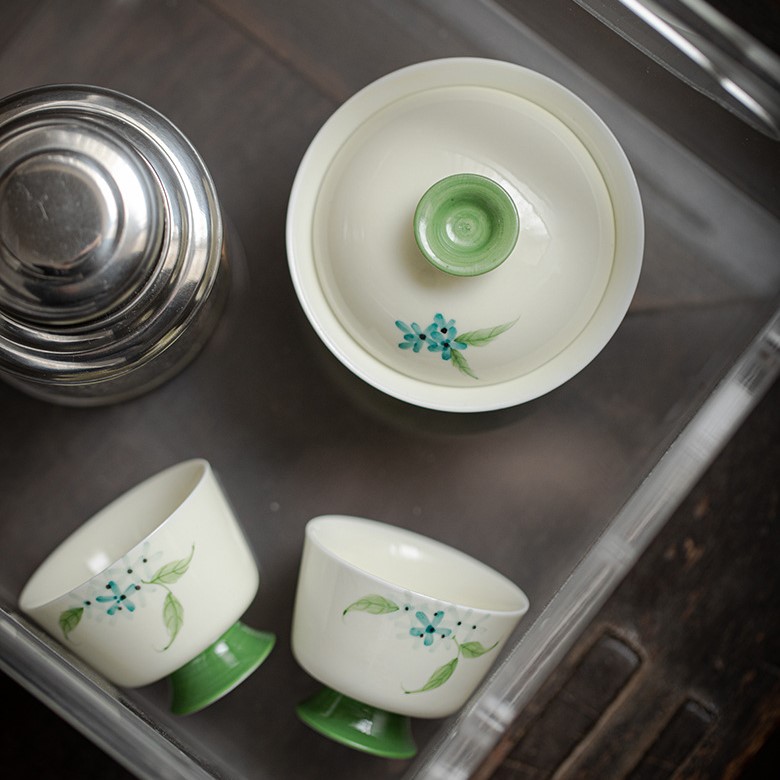 Set of Hortensia Gaiwan and Cups