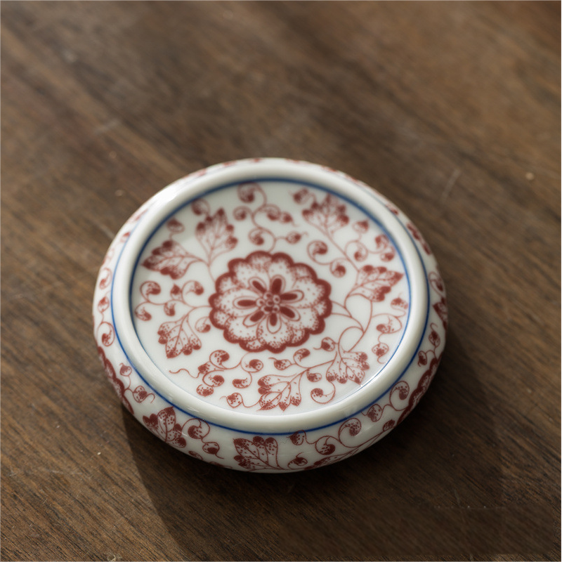 Collection of Classic Pattern Lid Holders