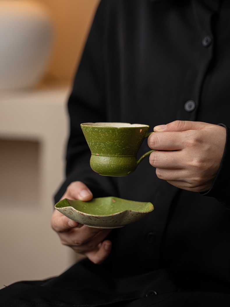 Green Mug with Saucer 80ml, Fish and Lotus