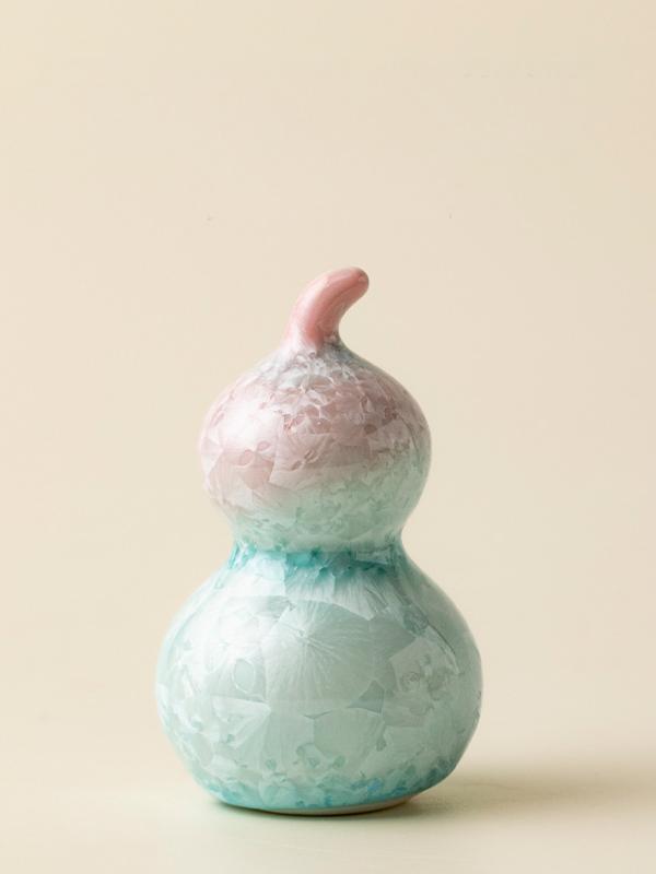 Ceramic Gourd Figurine Gradient Colors