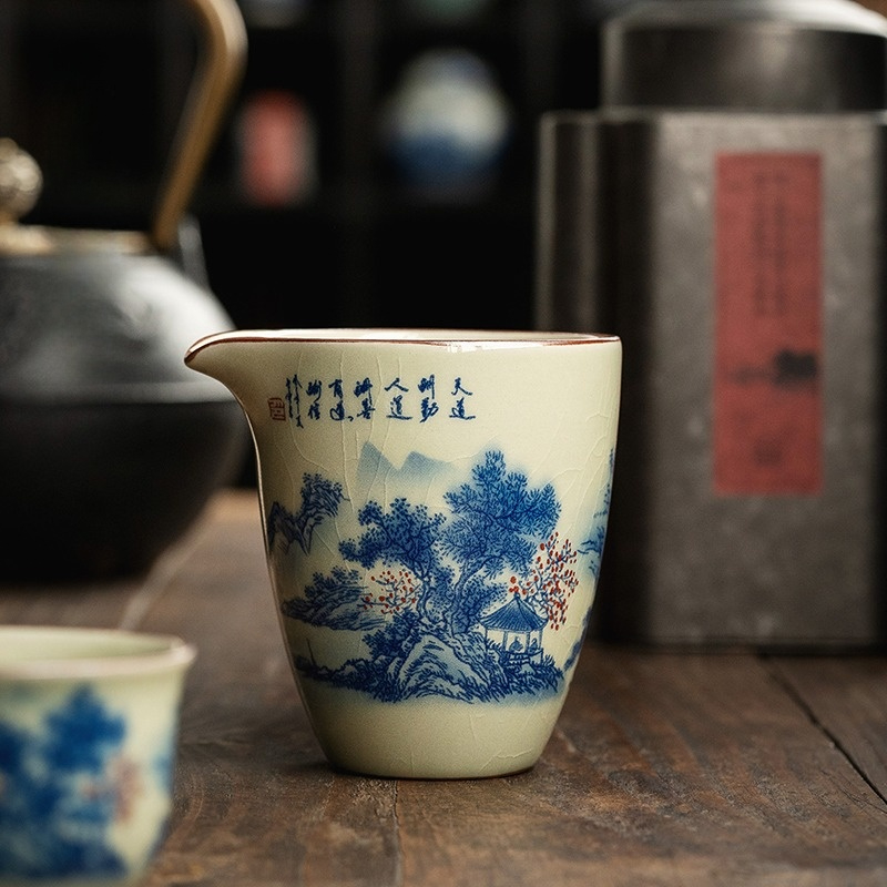 Landscape Porcelain Tea Pitcher 190ml