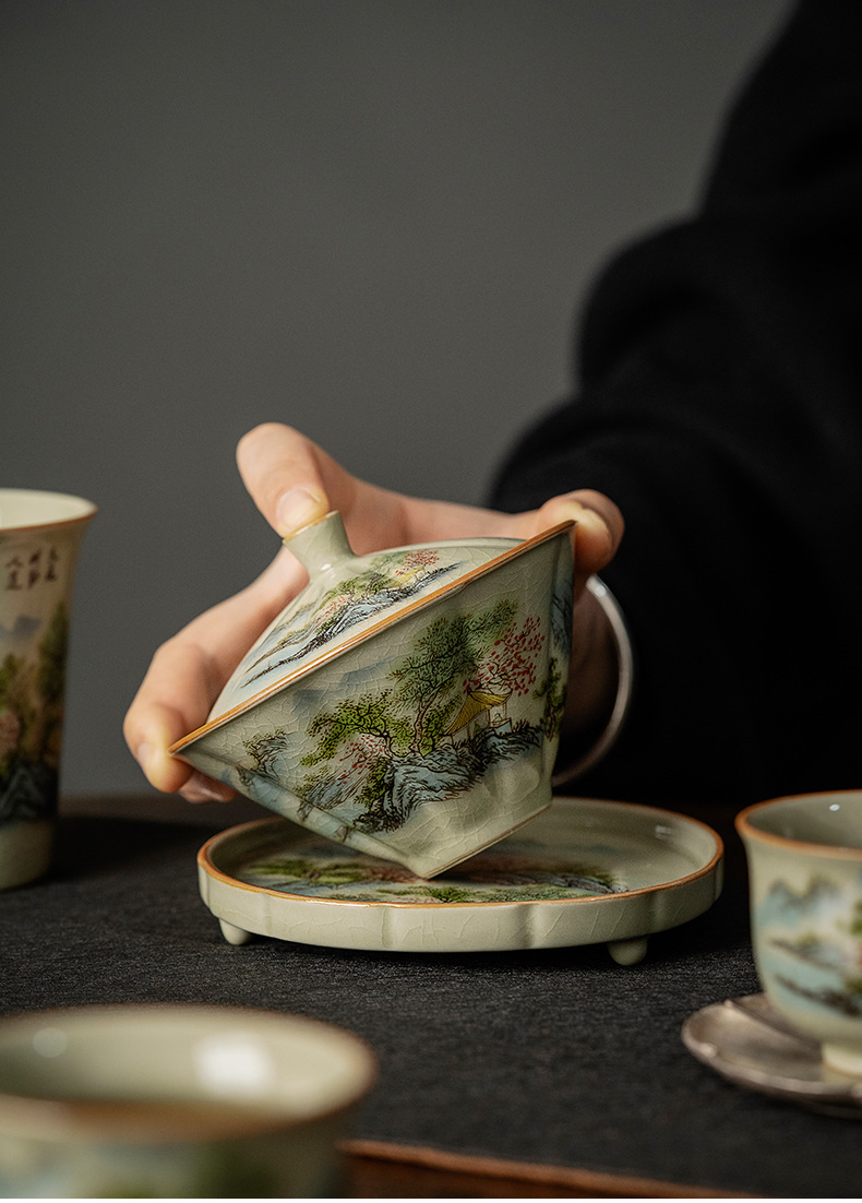  Spring Landscape Gaiwan with Sacuer 130ml