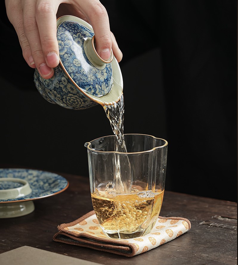 Myriad of Flowers Gaiwan with Saucer 150ml