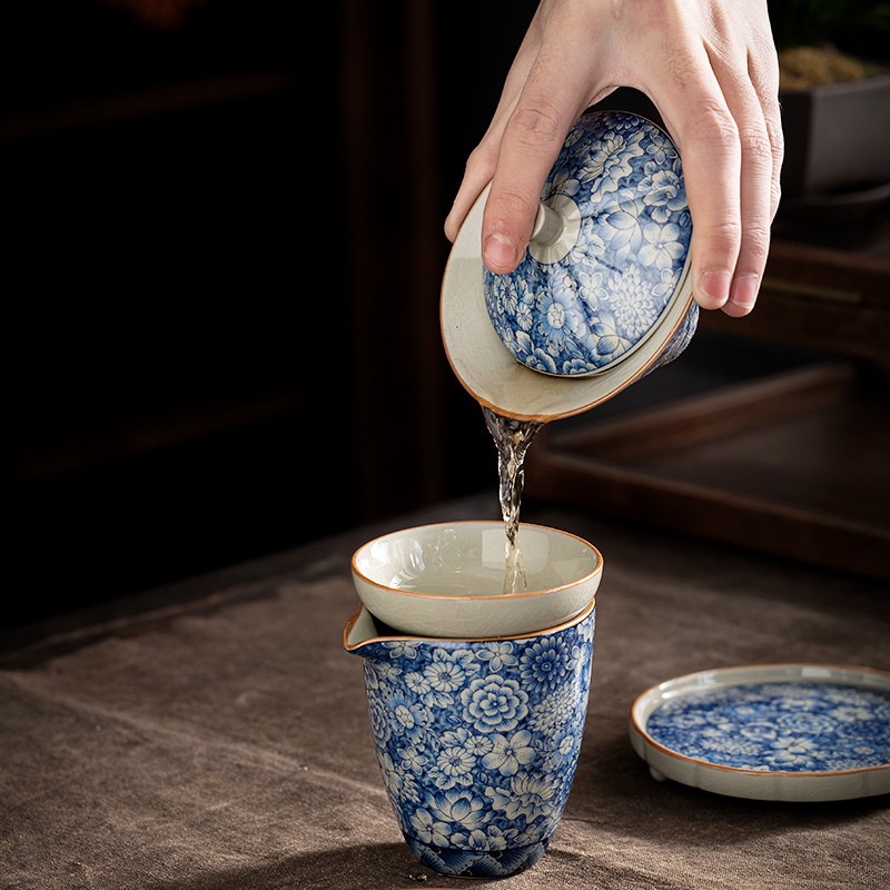 Myriad of Flowers Gaiwan with Saucer 130ml