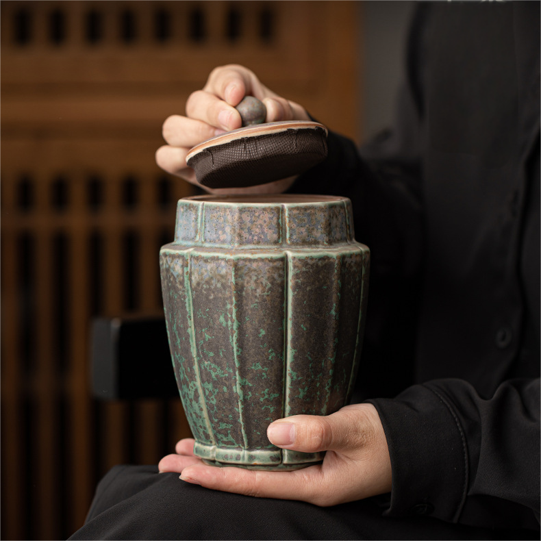 Rust-Glazed Tea Canister 2 Styles Large Volume