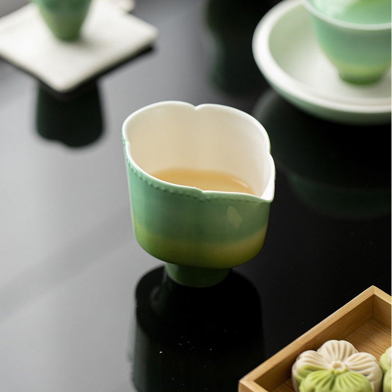 Gradient Green Pitcher 210ml