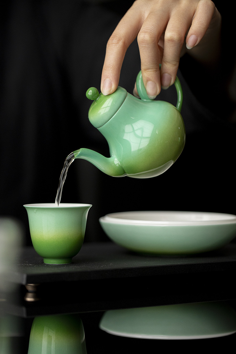 Gradient Green Teapot 130ml