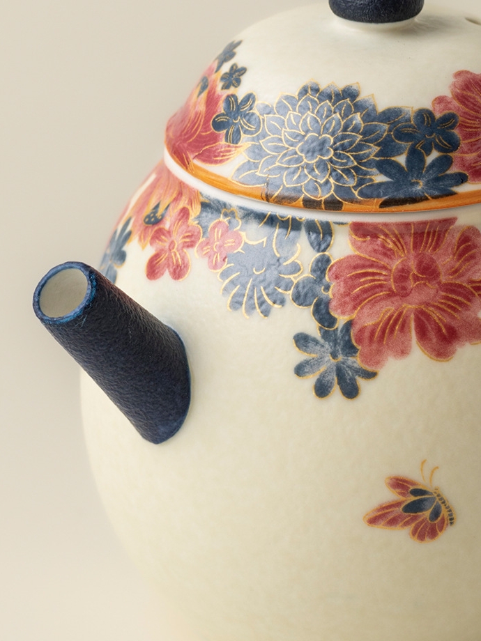 White Cat Ceramic Teapot 130ml