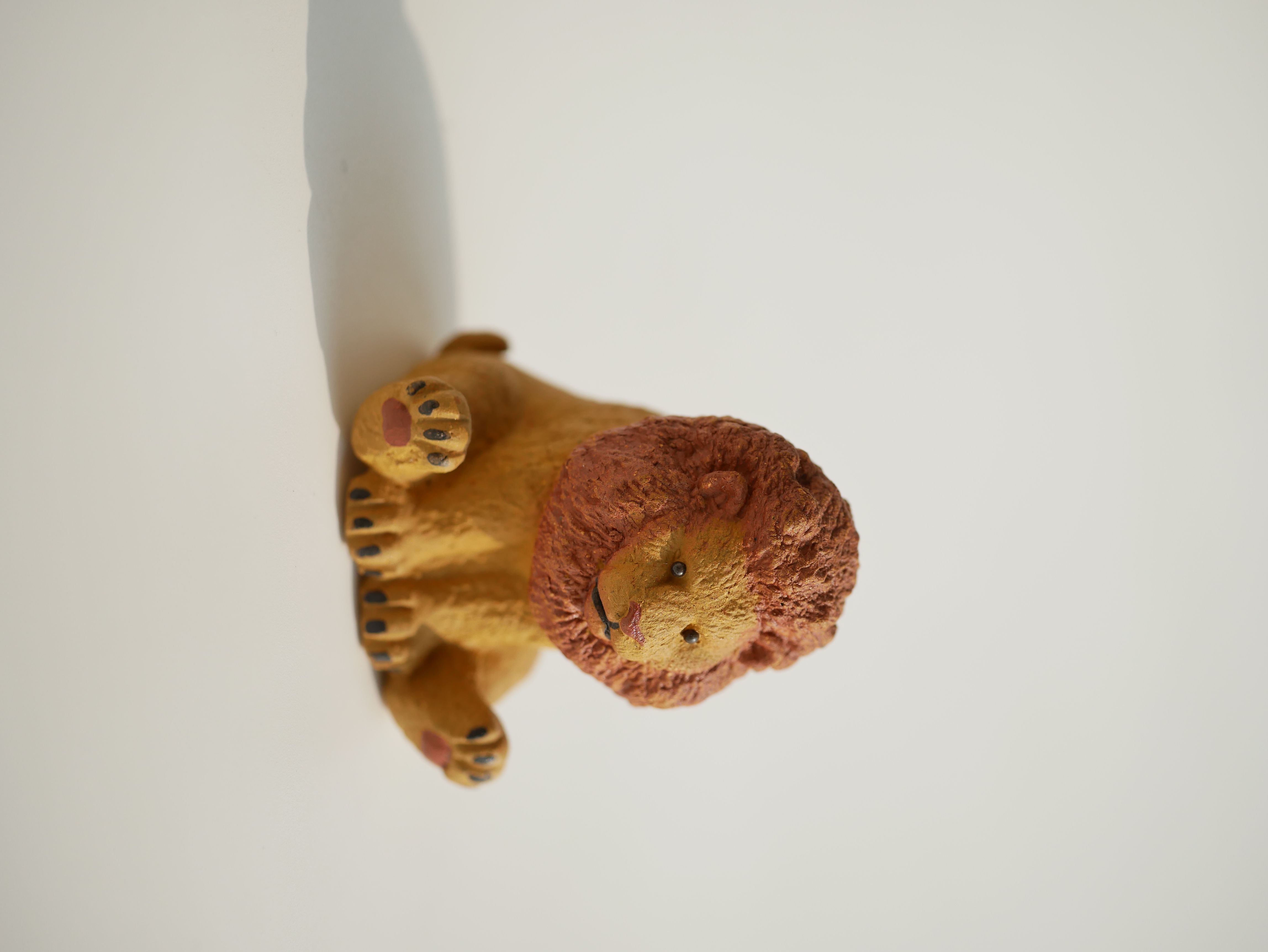 Dazing Lion Figurine