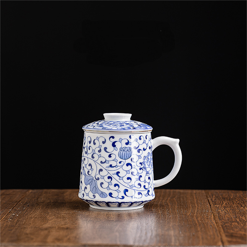 Collection of Tea Mugs with Infuser 450ml