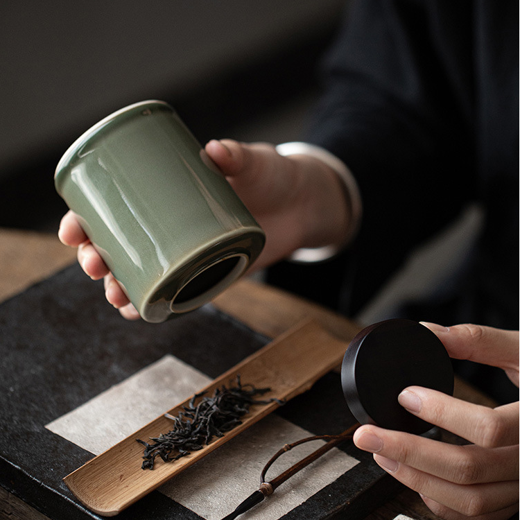 Minimal Celadon Tea Canister 240ml
