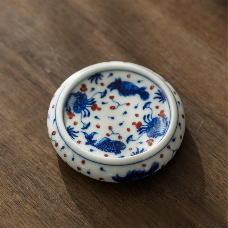 Collection of Classic Pattern Lid Holders