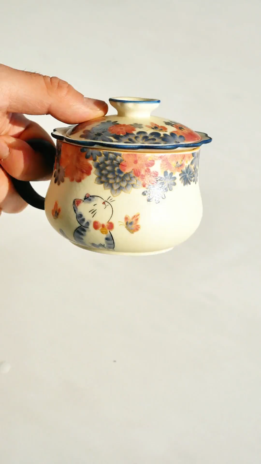 White Cat Ceramic Mug with Strainer 200ml
