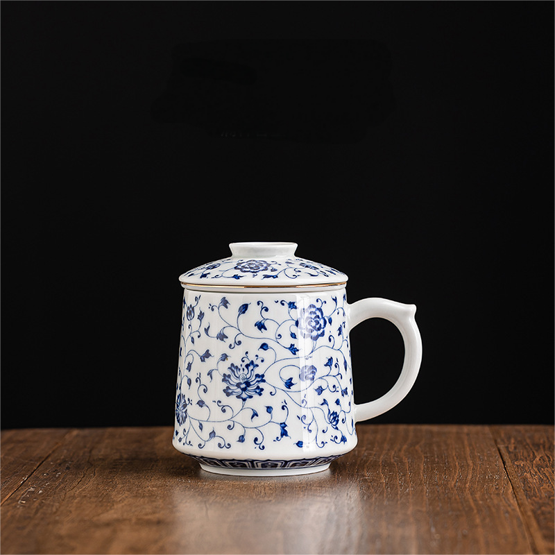 Collection of Tea Mugs with Infuser 450ml