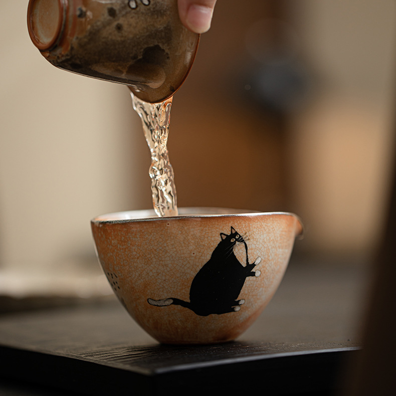 Japanese Shino Ware Style Black Cat Pitcher 160ml