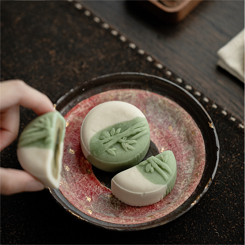 Japanese Style Red Stoneware Saucer For Teapots