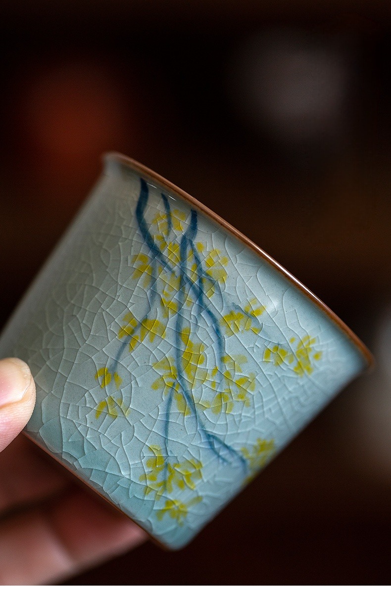 Maple Patttern Ceramic Kung Fu Tea Cup 120ml