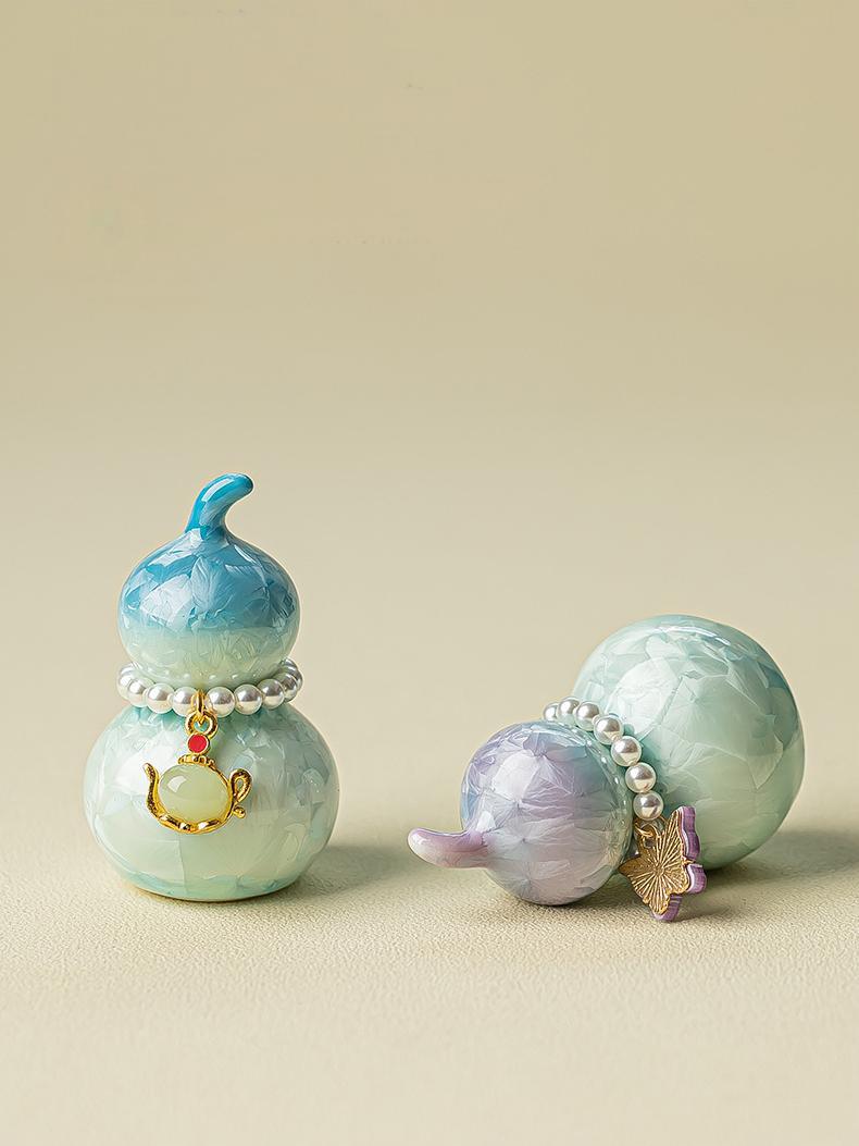Ceramic Gourd Figurine Gradient Colors