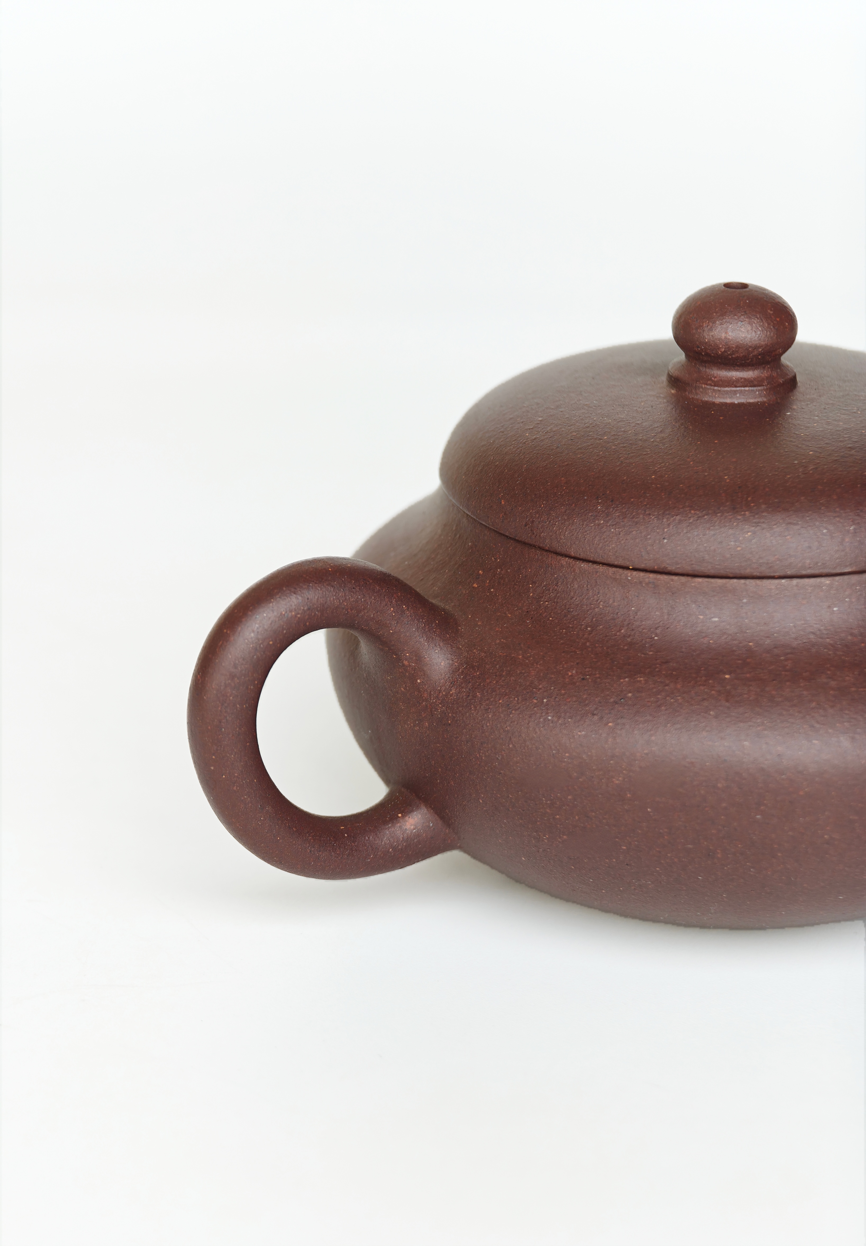 the "Flat Pear", Yixing Purple Clay (Zisha) Teapot, Handmade Kung Fu Teapot 150ml