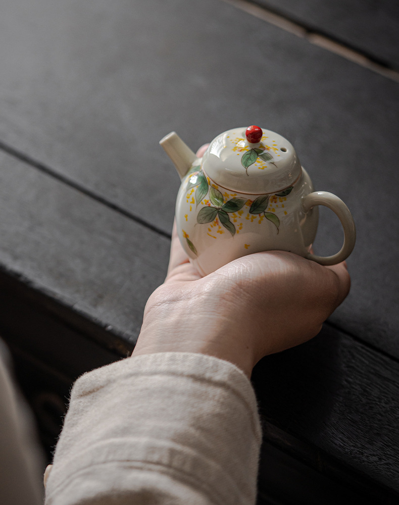 Osmanthus Petty Teapot 100ml
