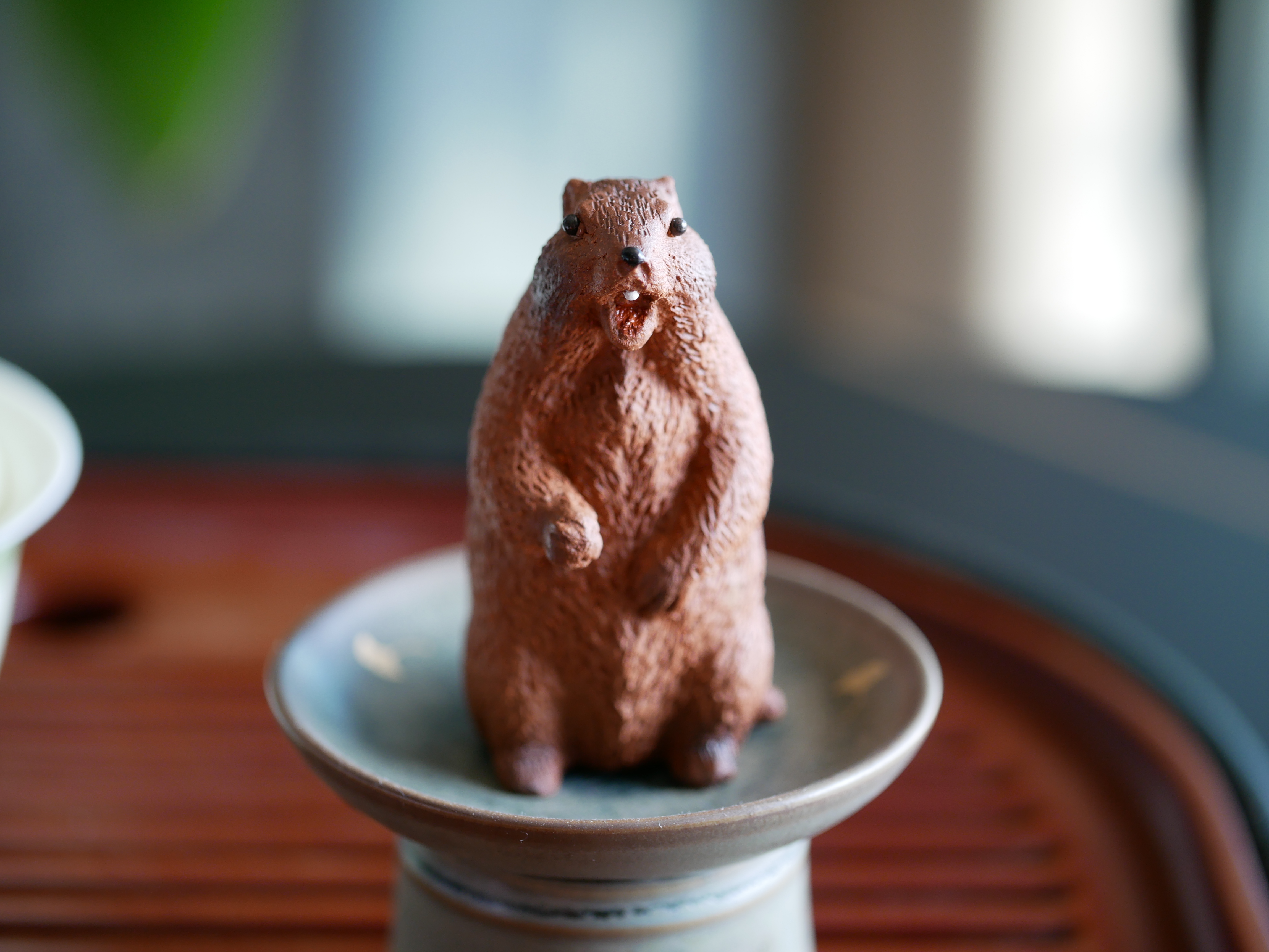 Screaming Marmot Figurine, Ceramic Marmot Tea Pet