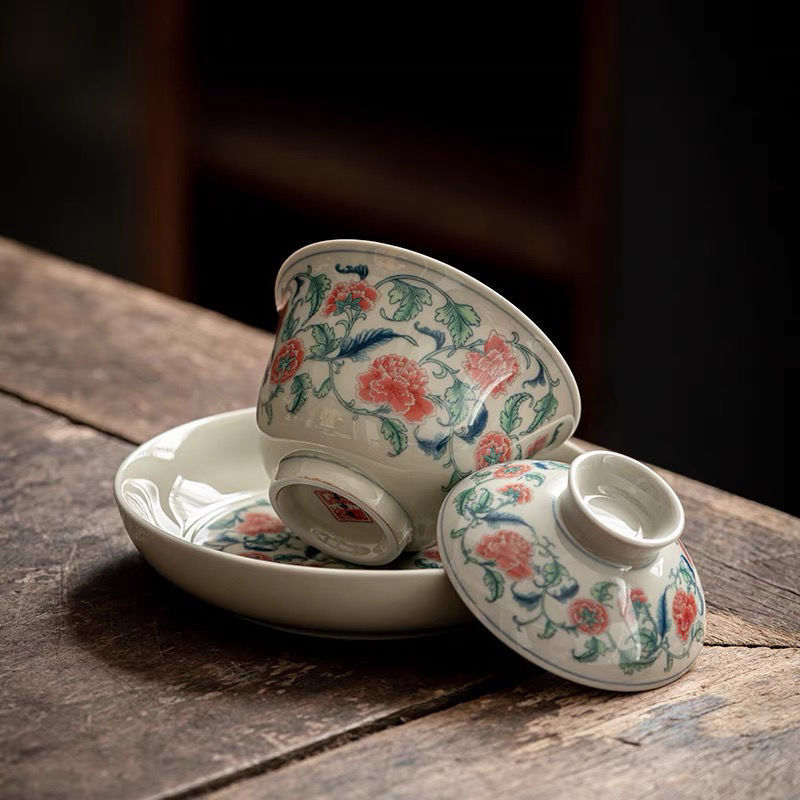 Traditional Lotus Gaiwan with Saucer 150ml