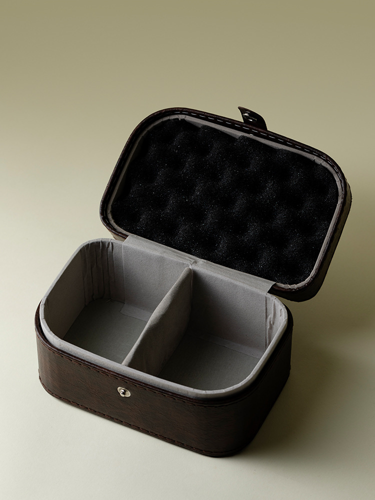 Traveling Case for Tea Wares