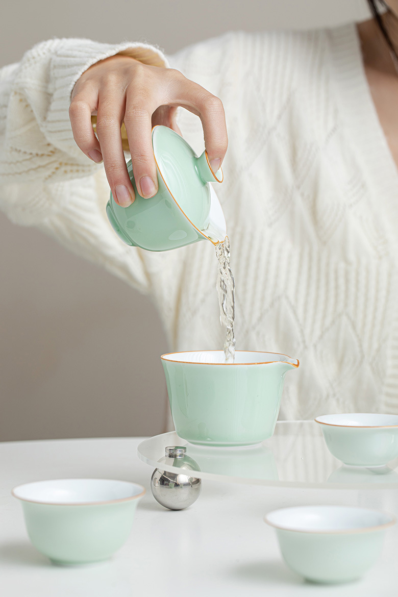 Minimalist Travel Tea Set, 4 Colors Available, Gaiwan*1+Pitcher*1+Cups*3